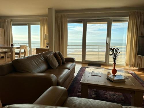 Zeezicht — 4-Star Luxury Hotel in Ostend, Belgium