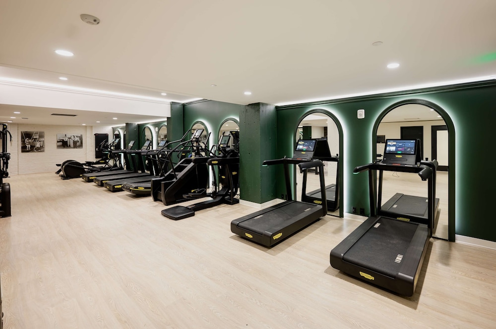Hotel Fort Des Moines Curio Collection by Hilton - photo 63