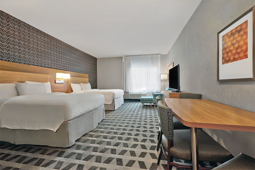 TownePlace Suites by Marriott Sacramento Elk Grove - photo 7
