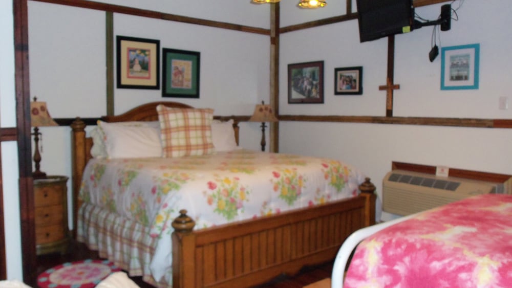 The Main Street Hotel - photo 43