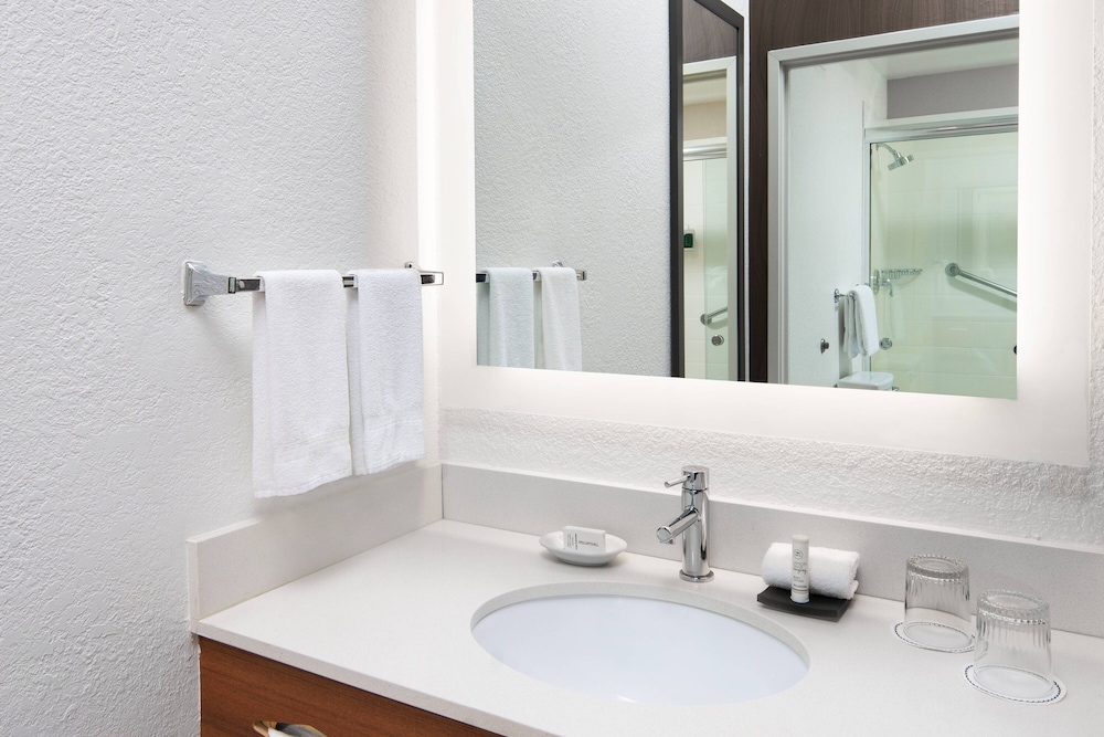 SpringHill Suites Scottsdale North - photo 11