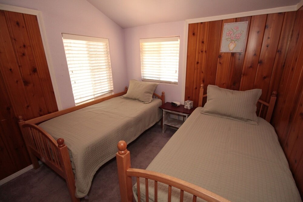 Bird Watcher Inn - photo 14