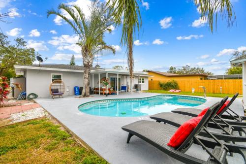 Tropical Dream Pool Firepit Gazebo - last minute hotel in Largo