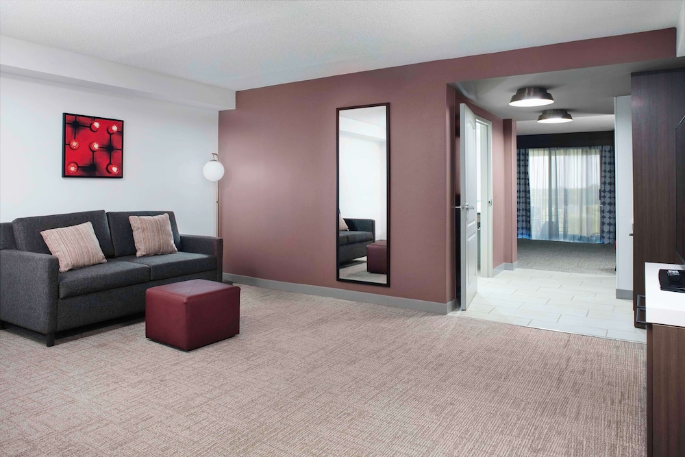 Hilton Garden Inn Roanoke Rapids - photo 12
