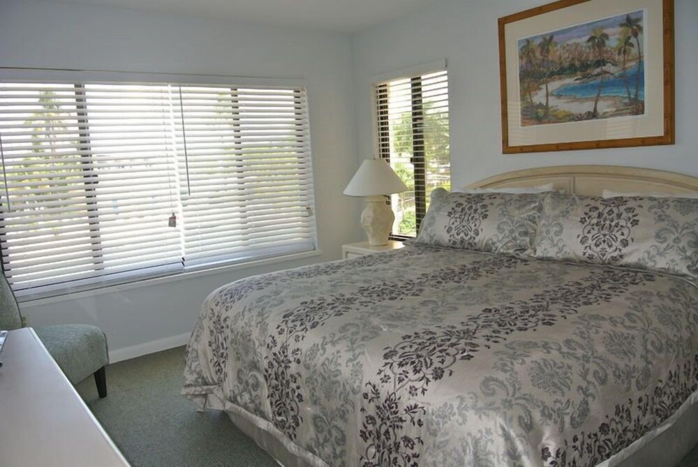 Santa Maria Harbour Resort 108 2 Br Condo - photo 6