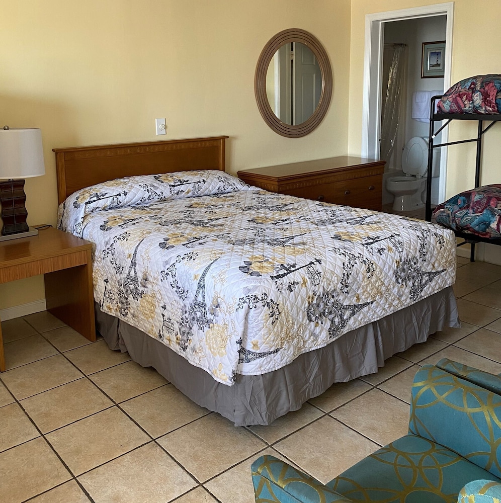 Ocean Cove Motel - photo 12
