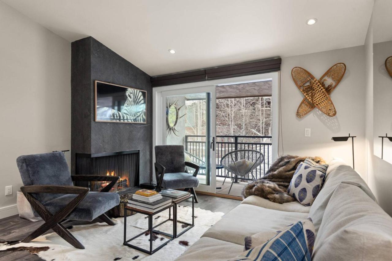 700 Monarch 302 - carbon neutral hotel in Aspen