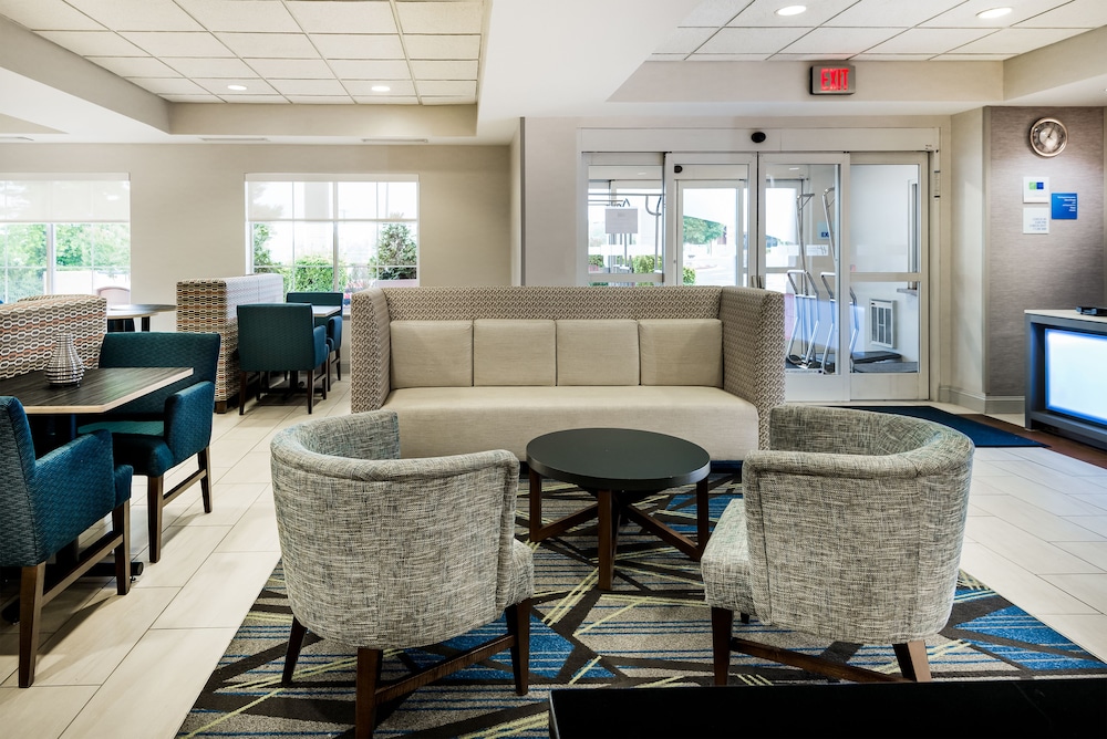 Holiday Inn Express Charlotte West Gastonia by IHG. - photo 52
