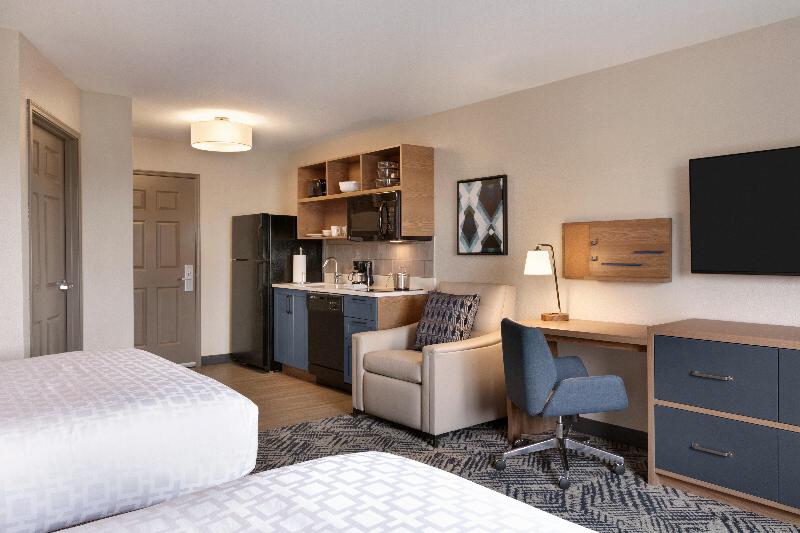 Candlewood Suites Springfield North - photo 19