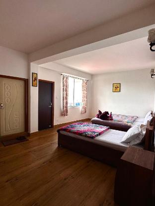 Queen's INN Homestay — 5-Star Luxury Hotel in Darjiling, India