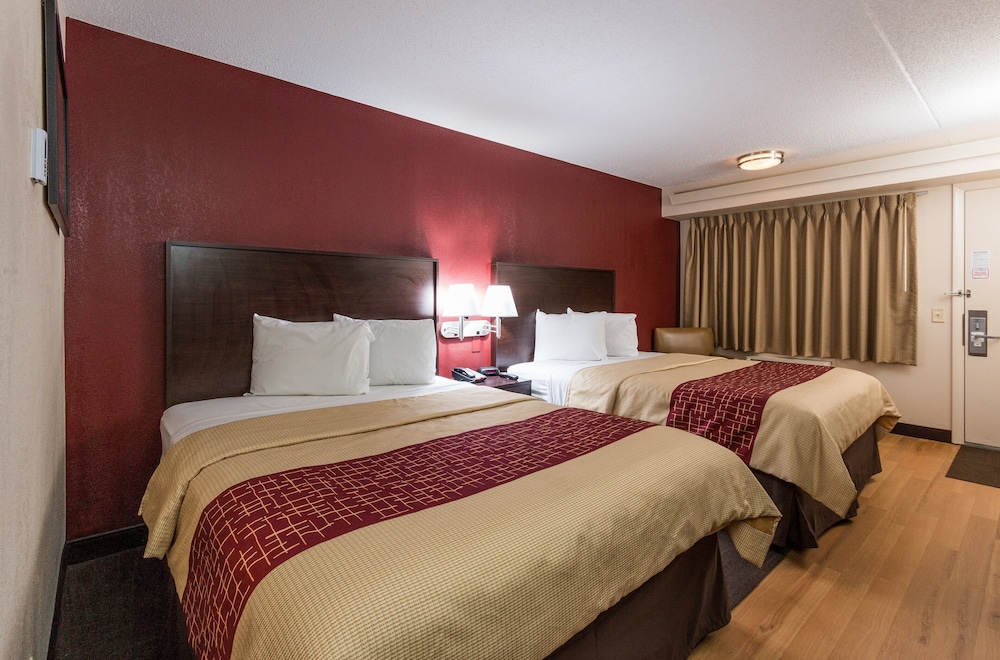 Red Roof Inn Michigan City - photo 11