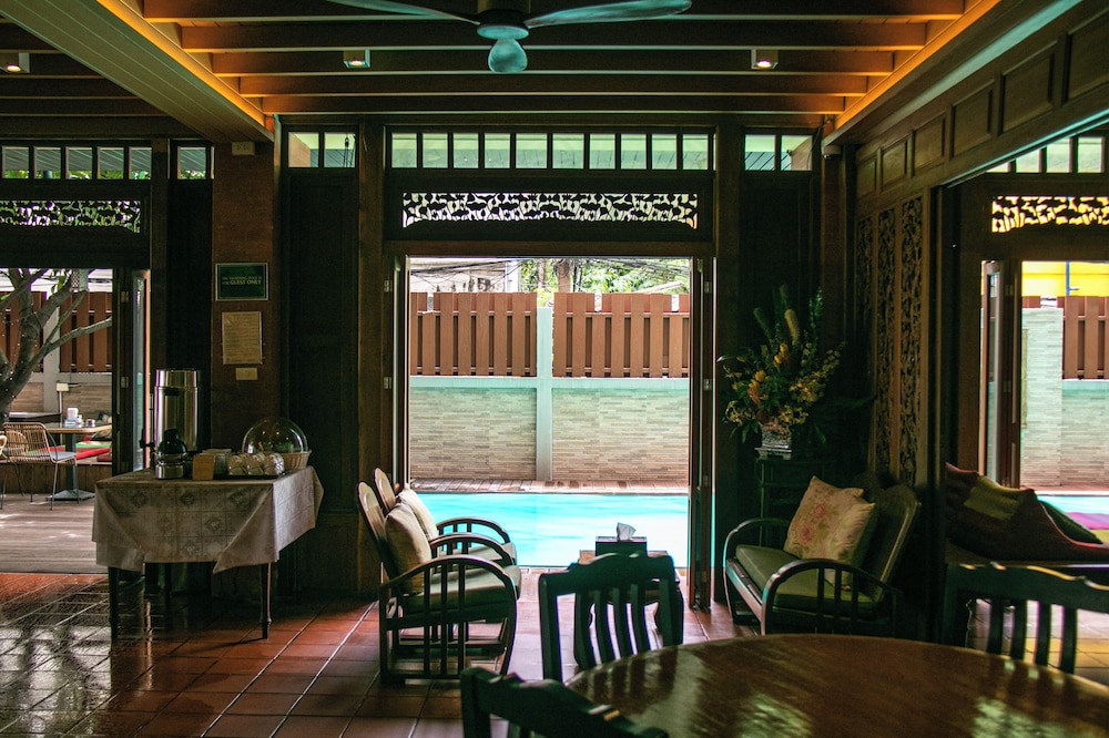 Lamphu Tree House Boutique Hotel