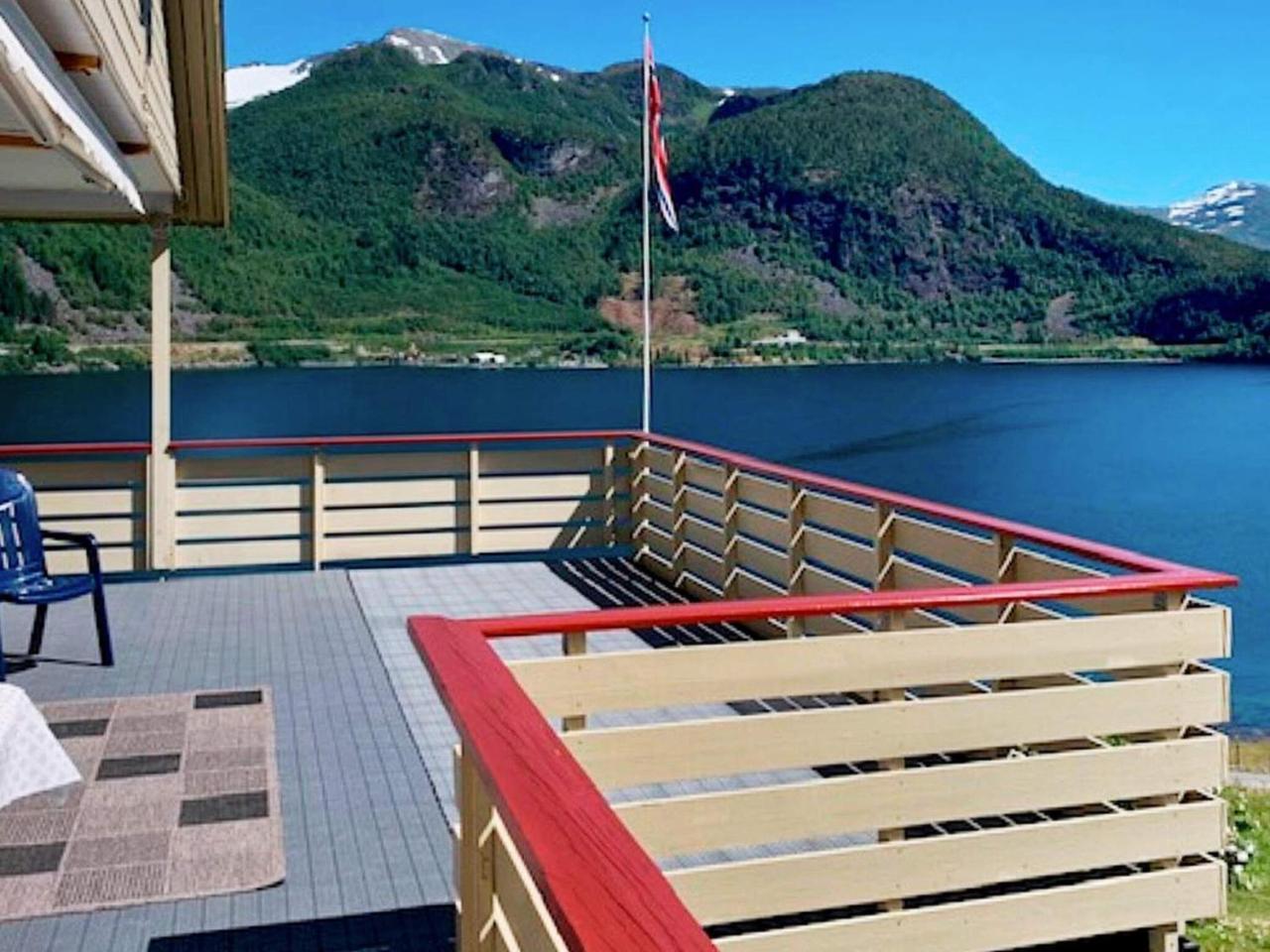 8 person holiday home in Austefjorden — 4-Star Luxury Hotel in Volda, Norway