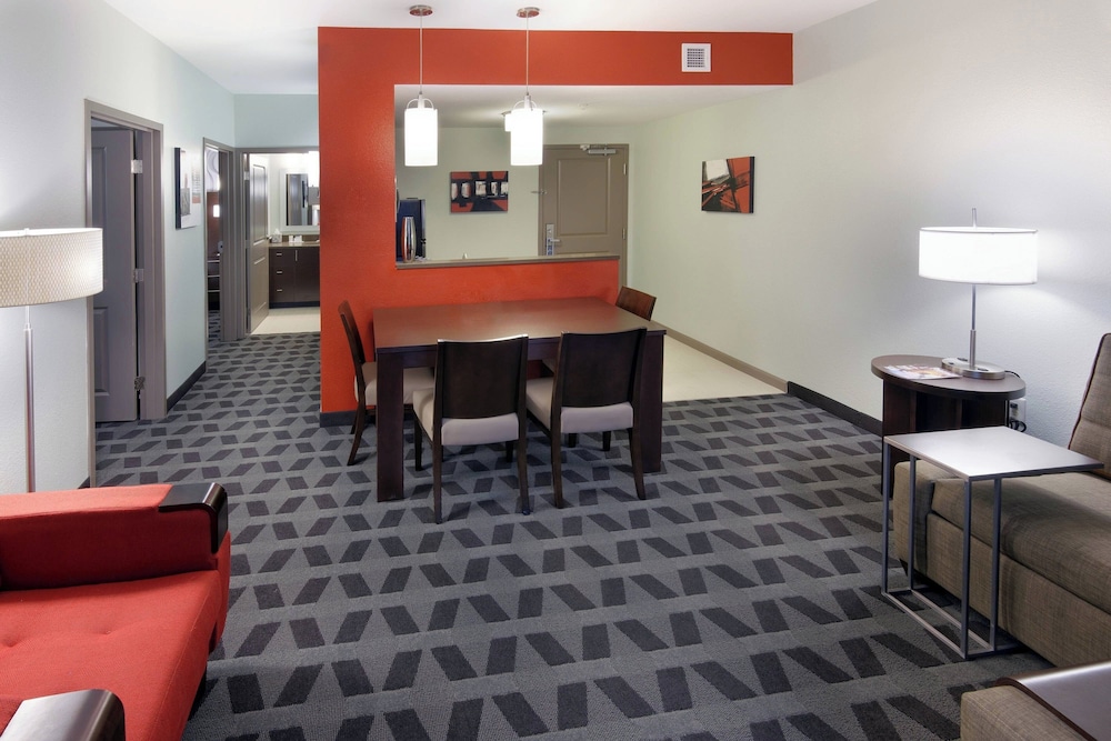 TownePlace Suites Springfield - photo 15