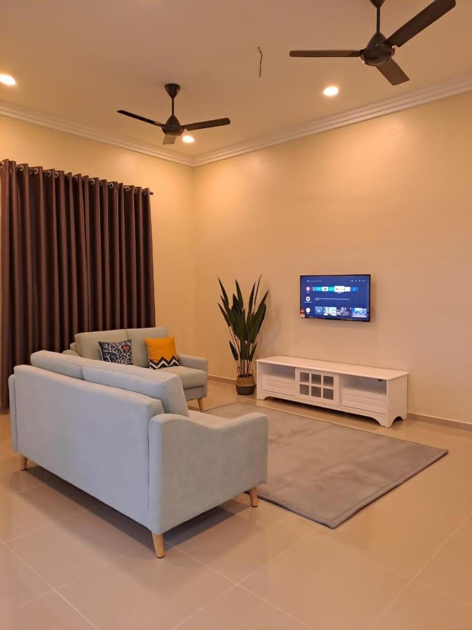 ZN Homestay Gong Badak — 4-Star Luxury Hotel in Kuala Terengganu, Malaysia