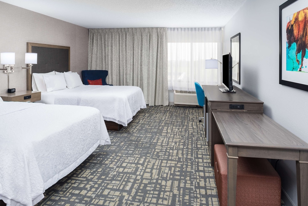Hampton Inn North Sioux City - photo 7