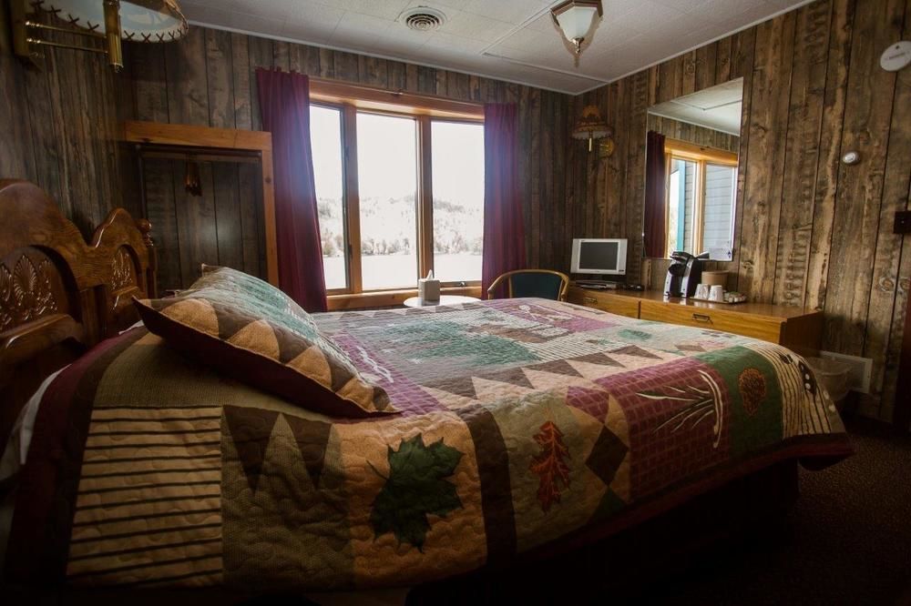 The Big Moose Inn - photo 13