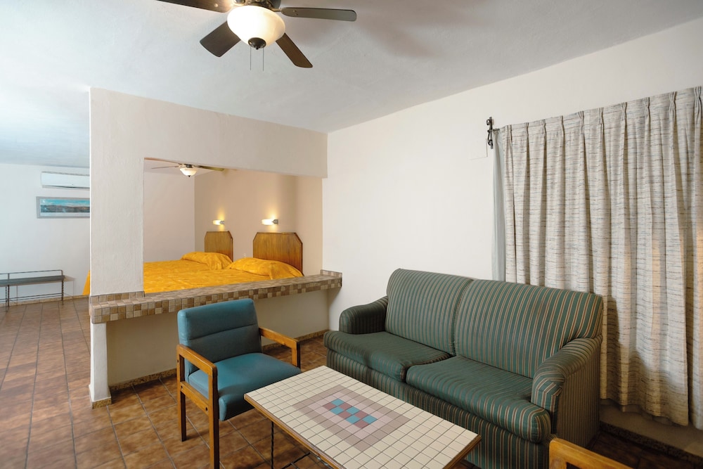 Hotel Suites Kino