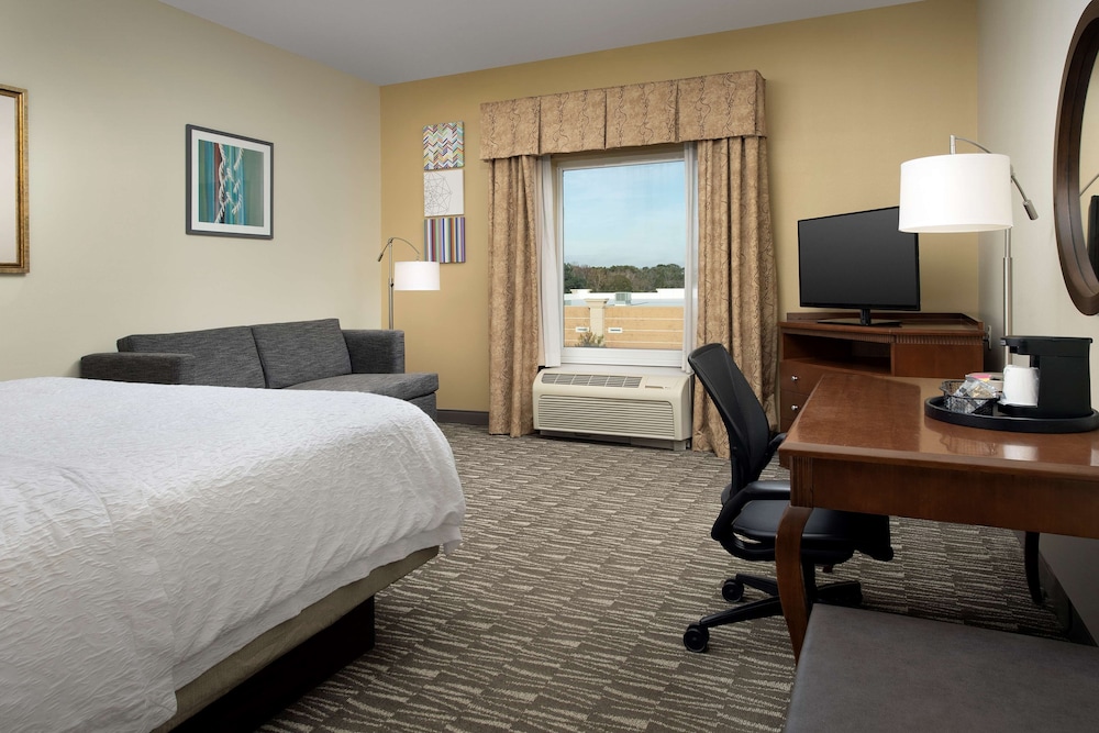 Hampton Inn & Suites Lakeland South Polk Parkway - photo 14