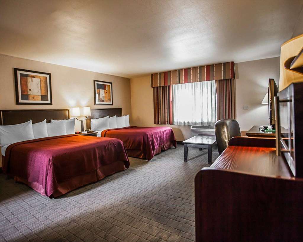 Quality Inn & Suites Anaheim At The Park - photo 29