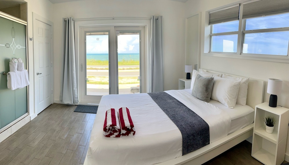 A1A Ocean Club - photo 9