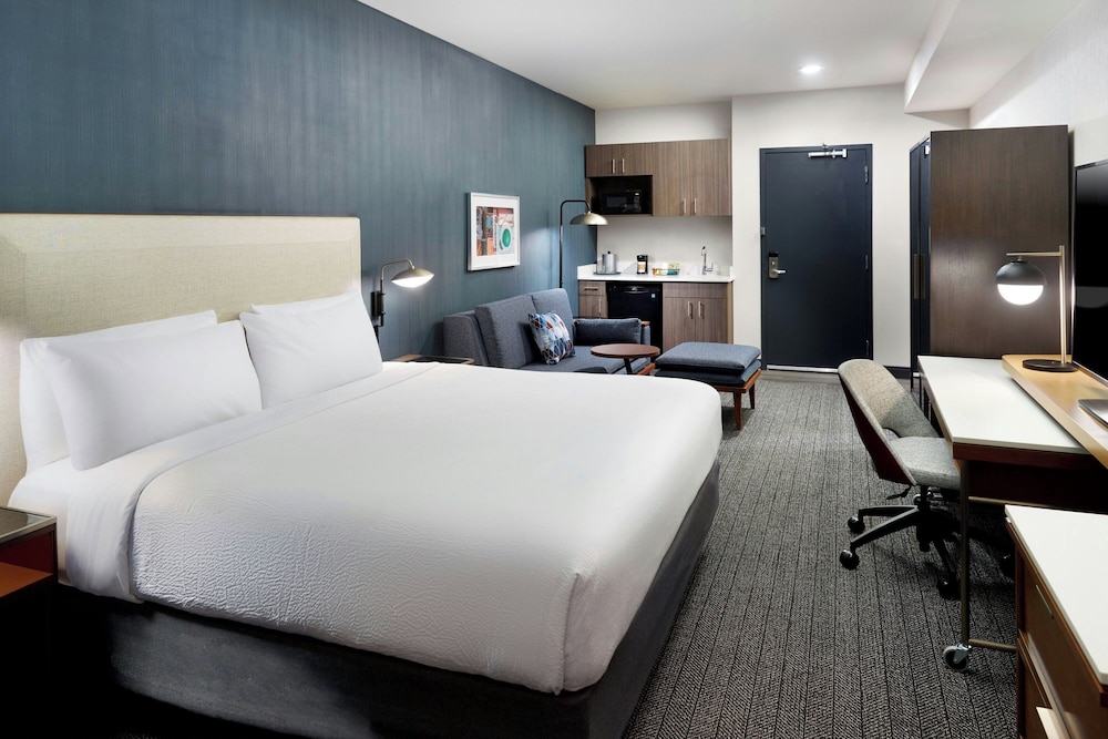 Courtyard by Marriott Atlanta Dunwoody - photo 29