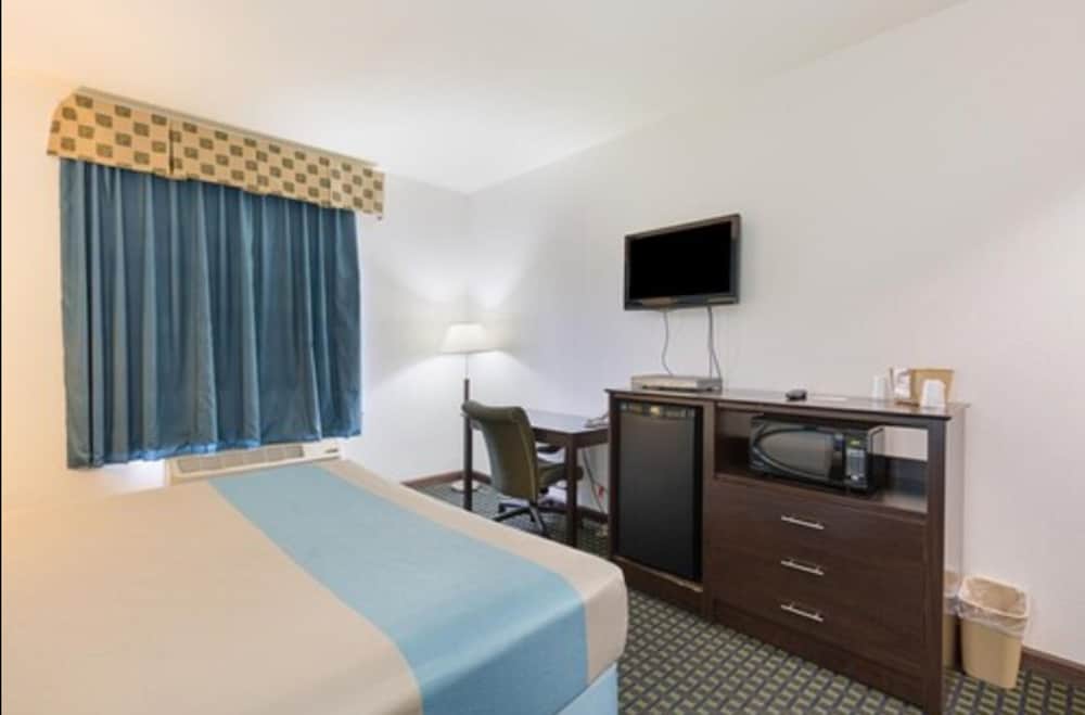 Budget Inn and Suites Texas - photo 15