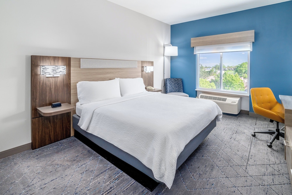 Holiday Inn Express Hotel & Suites Denver North Thornton by IHG - photo 4