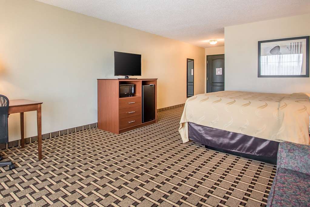 Quality Inn & Suites East Troy I 43 - photo 13