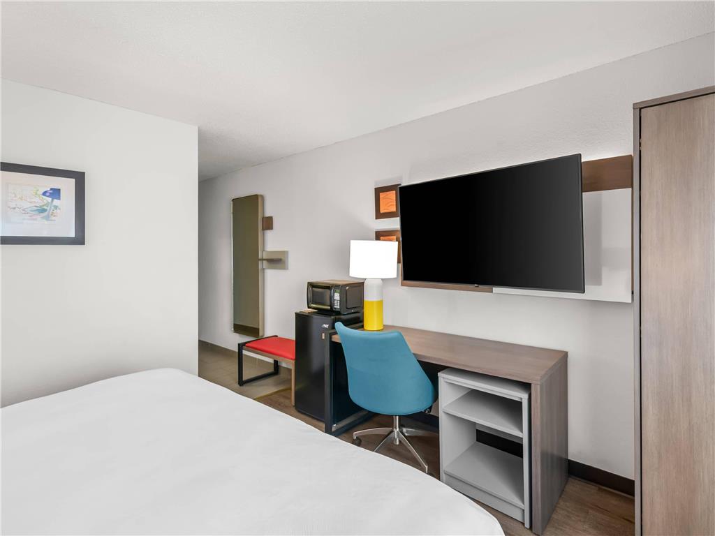 Comfort Inn & Suites Bellevue Omaha Offutt AFB - photo 7