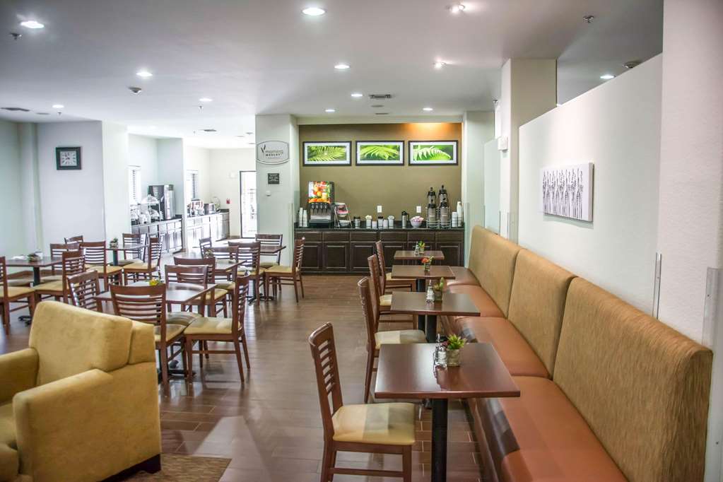 Sleep Inn & Suites Center - photo 36