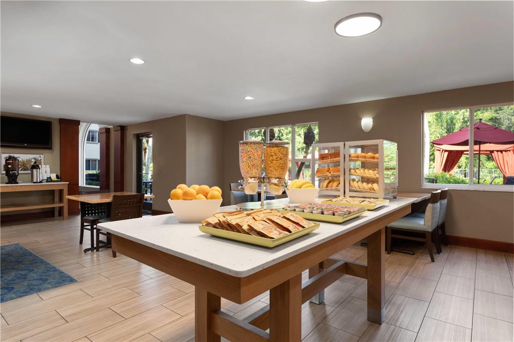 Hawthorn Extended Stay by Wyndham Naples - photo 50