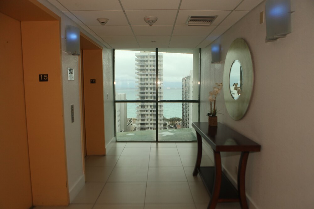 Casablanca on the Ocean West Tower - photo 33