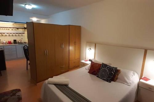 Excelente Departamento Acogedor Y Muy Silencioso — 4-Star Luxury Hotel in Buenos Aires, Argentina