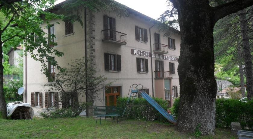 Albergo Giardino — hotel in Poppi