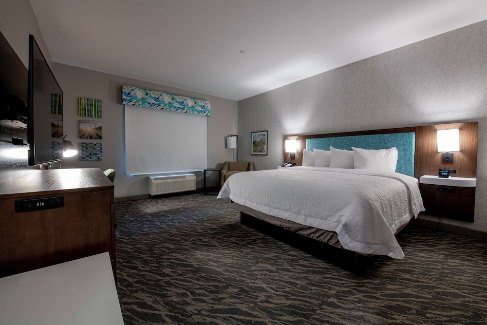 Hampton Inn & Suites Duncanville Dallas - photo 18