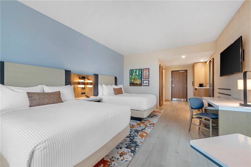 Cambria Hotel Austin Downtown - photo 30