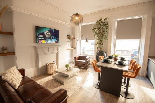 Stunning City Apartment in the Heart of Plymouth — 4-Star Luxury Hotel in Plymouth, United Kingdom
