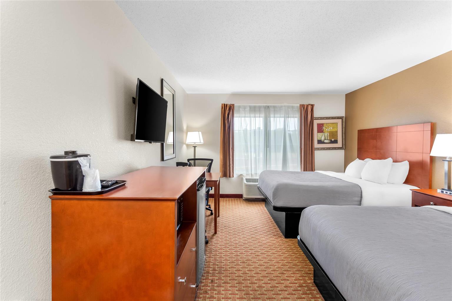 Quality Inn Near Interstate I94 - photo 24