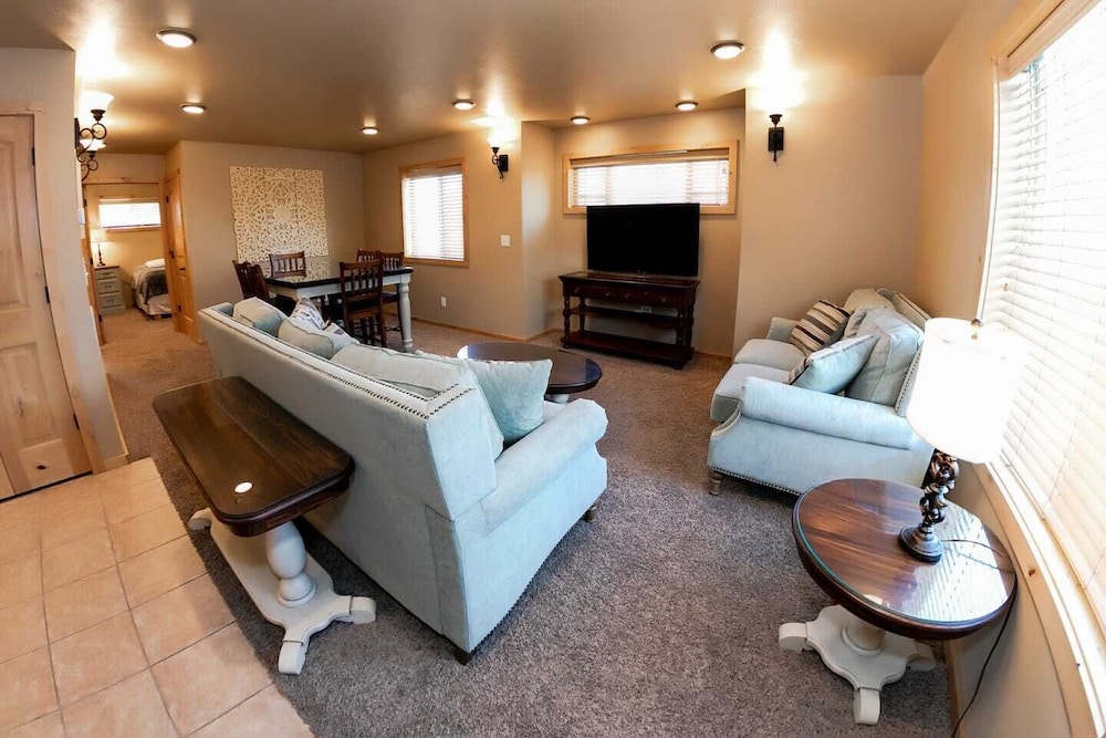The Raspberry Garden Luxury Hotel & Suites - photo 193