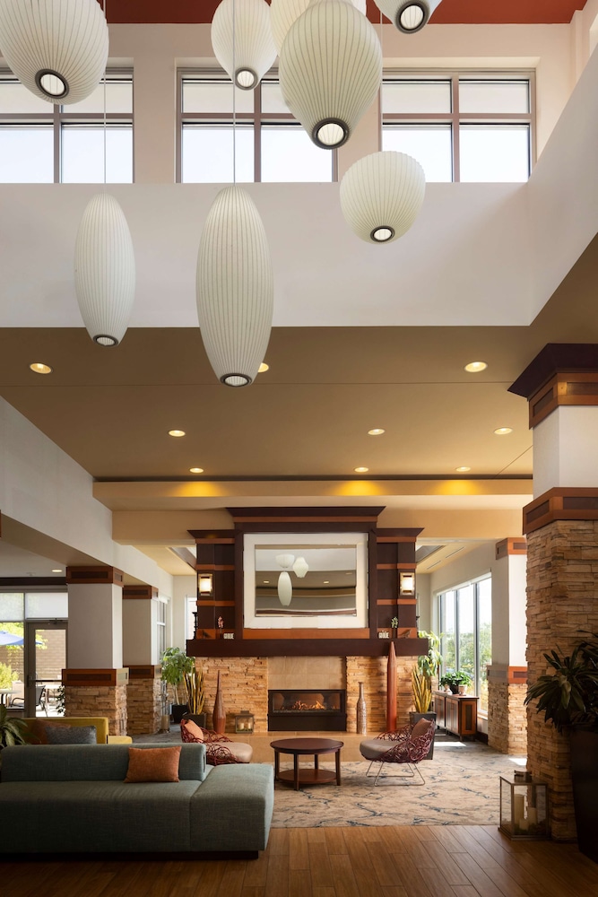 Hilton Garden Inn Ann Arbor - photo 4