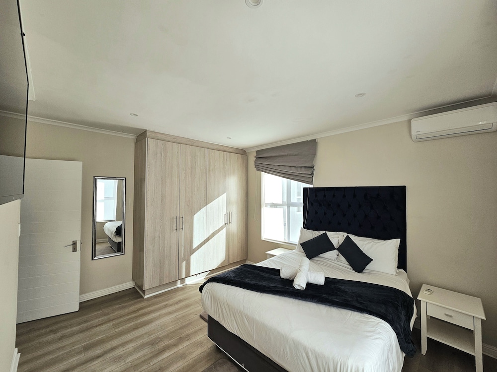 42DolphinRidge — 4-Star Luxury Hotel in Cape Town, South Africa