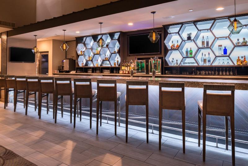 Jake's 58 Casino Hotel Adult Only — hotel near Long Island MacArthur Airport