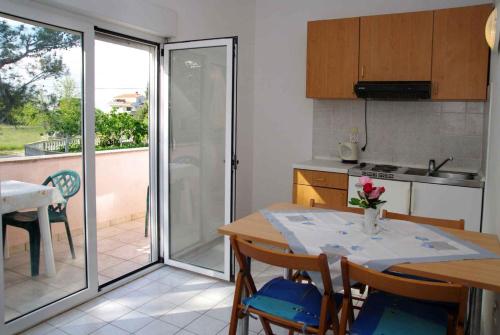 Apartment Privlaka 3 — 4-Star Luxury Hotel in Privlaka, Croatia