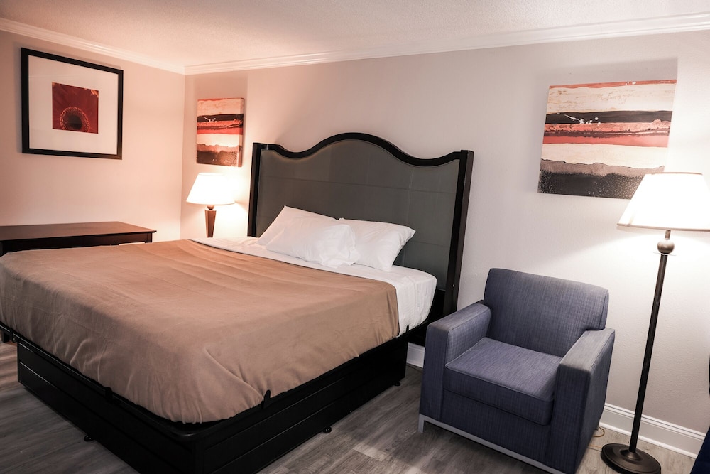 Riverside Inn & Suites by OYO Danville Ceaser Casino - photo 29
