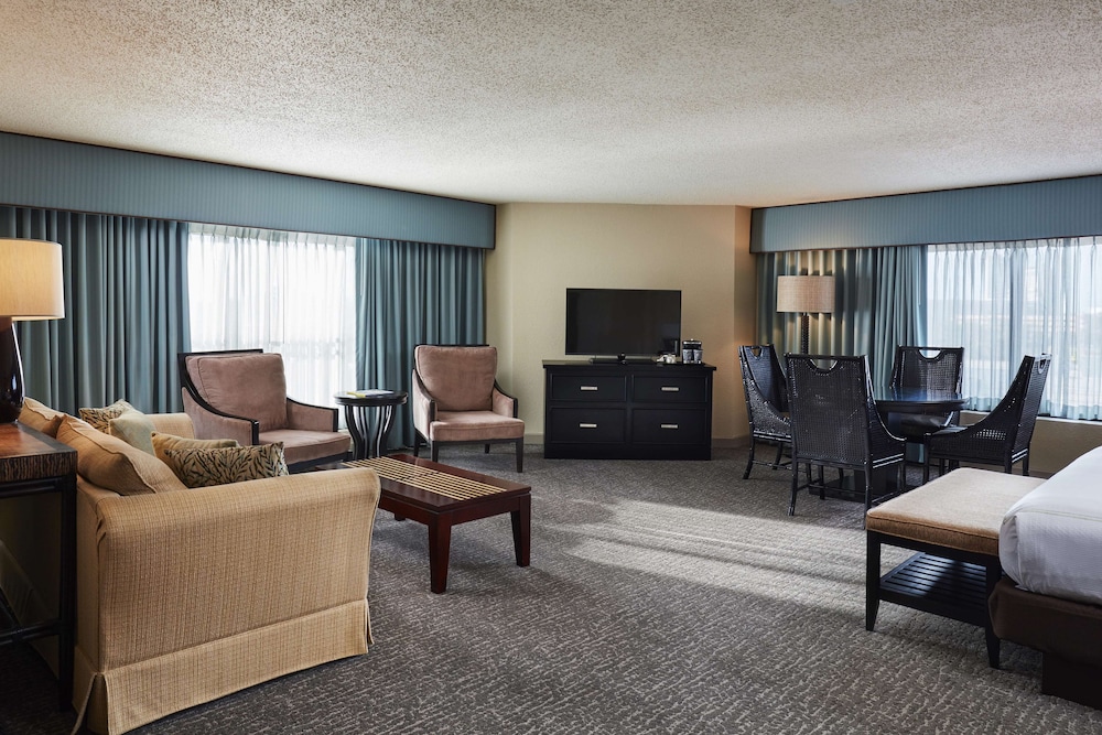 DoubleTree by Hilton Orlando Theme Park Resort - photo 21