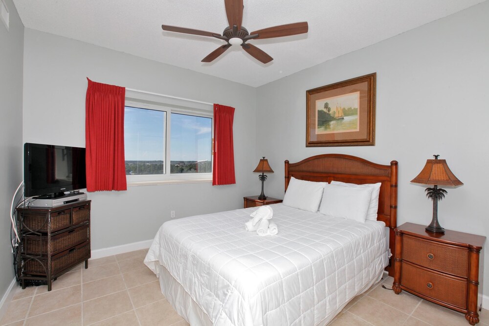 Boardwalk Beach Resort by Panhandle Getaways - photo 10