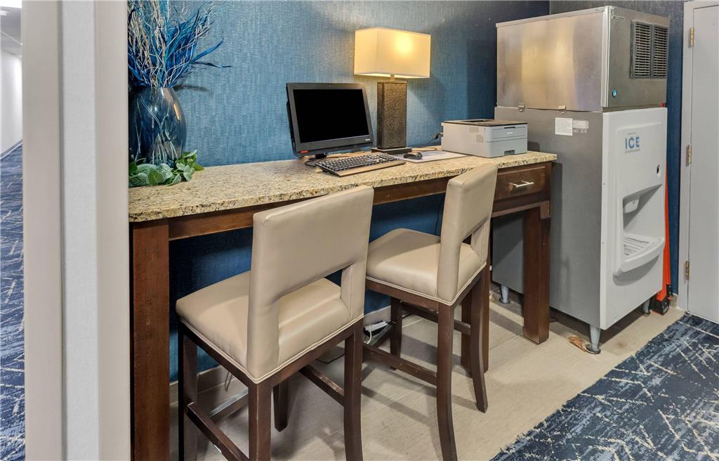 Comfort Suites Salisbury I 85 - photo 27