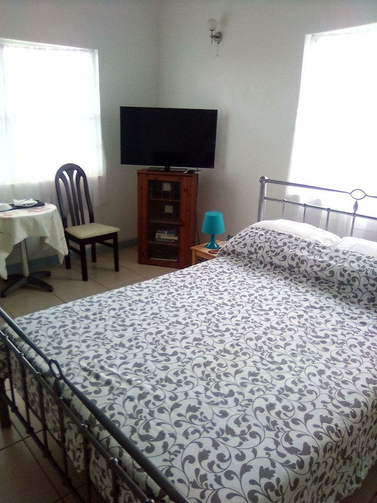 Cherryhill Apartment — Hillsborough — photo 4