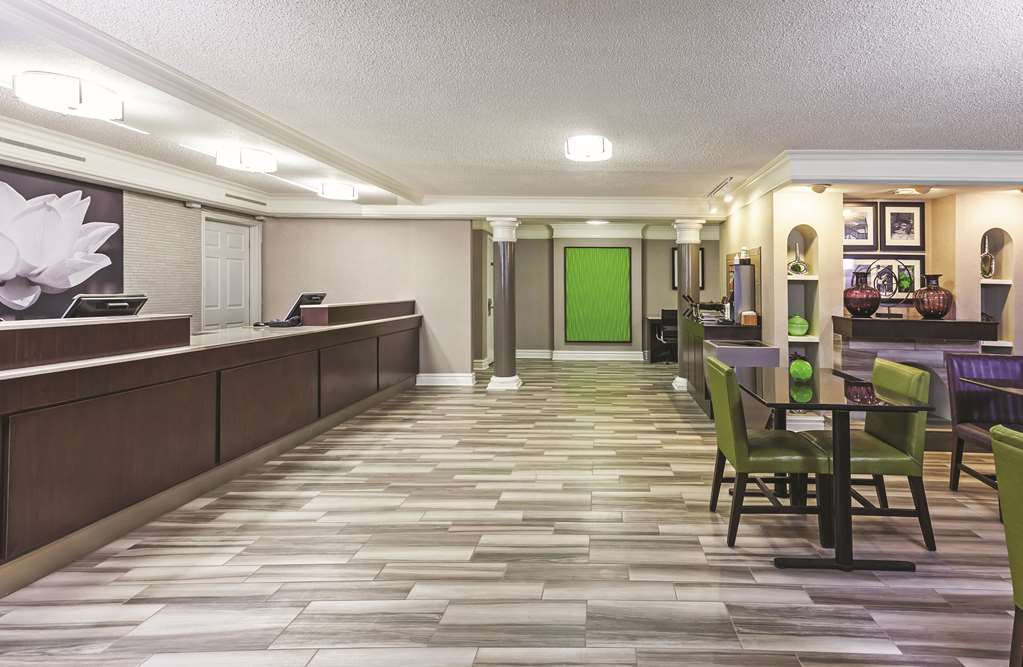 La Quinta Inn by Wyndham Midland - photo 5